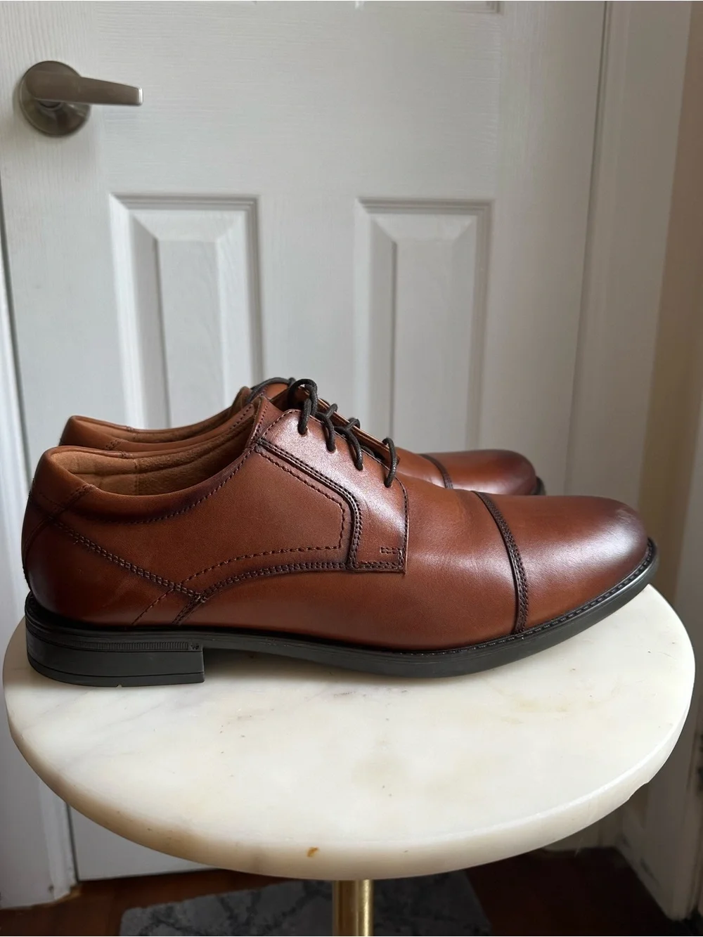 Florsheim Midtown Cap Toe Oxfords Size 10